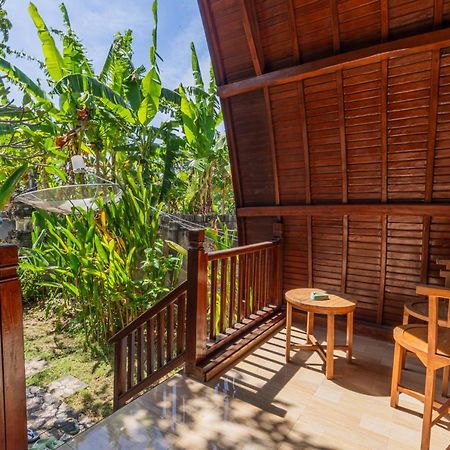 The Peace Arta Bungalow Batununggul Exterior foto